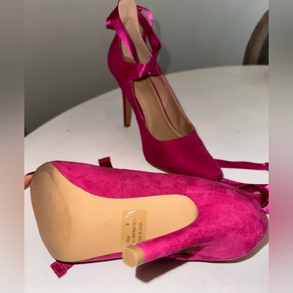 Charolette Russe Hot Pink Suede Lace-up Ribbon Heels Size:8 (Never Worn) - Picture 5 of 7